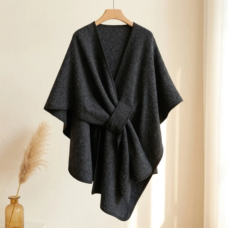 Lovelle Poncho – Fjäderlätt poncho i twillbomull