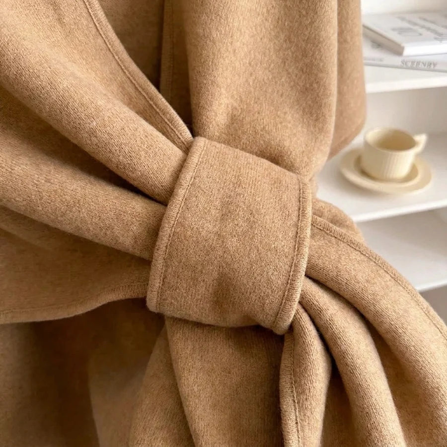 Lovelle Poncho – Fjäderlätt poncho i twillbomull